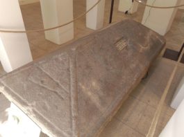 Grau du Roi, Grande Motte : l’étang du Ponant « camp des croisés » et mystérieuses tombes